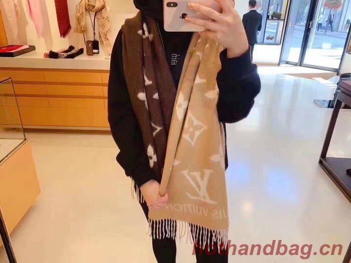 Louis Vuitton Scarf LV00035